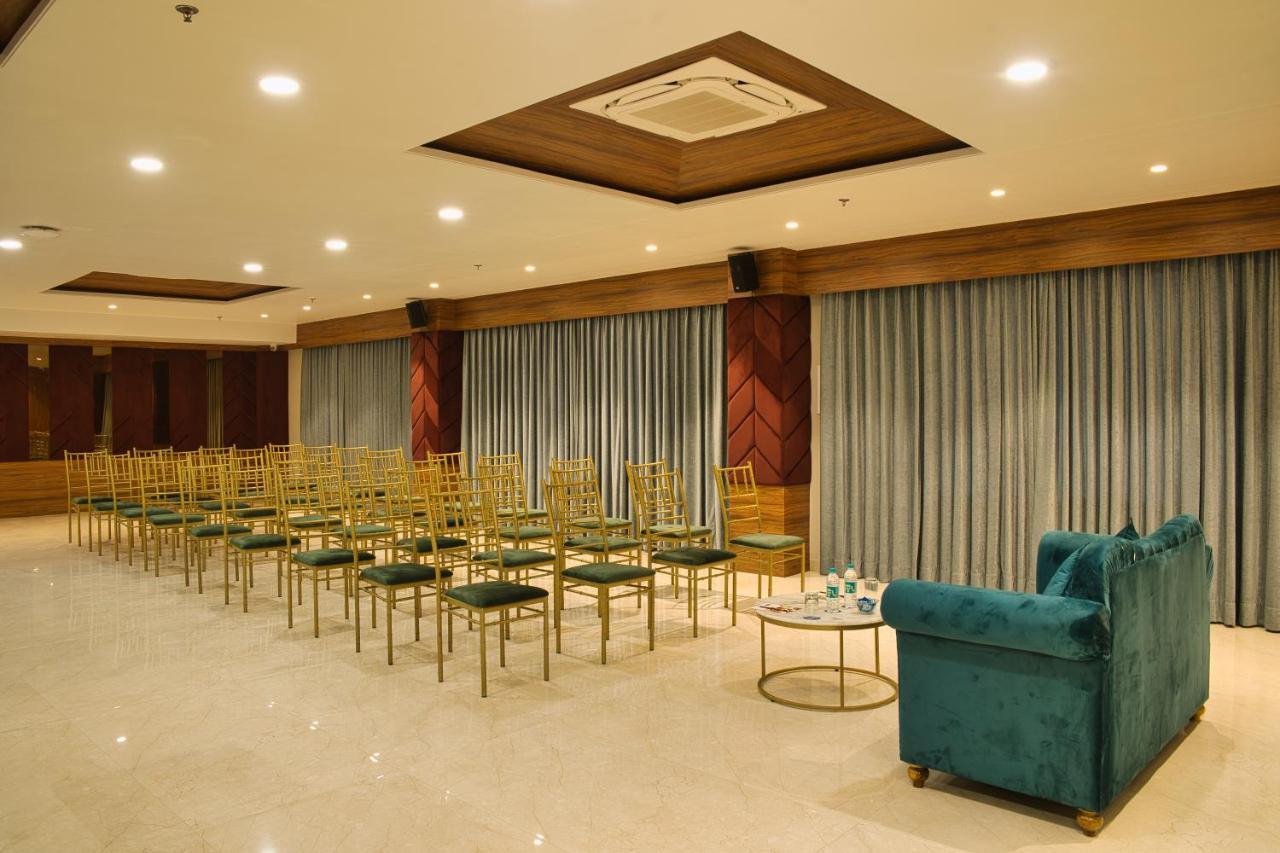 Sterling Pushkar Hotel Exterior foto