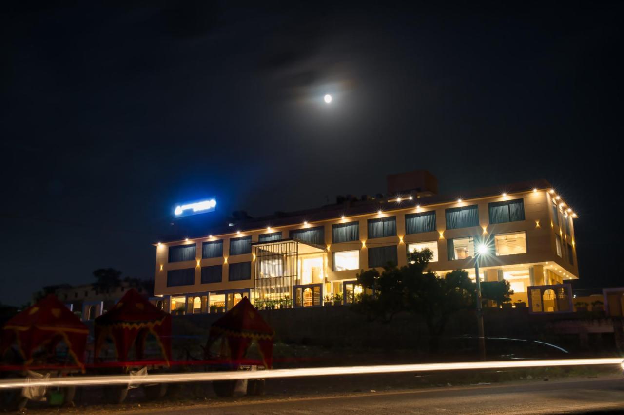 Sterling Pushkar Hotel Exterior foto