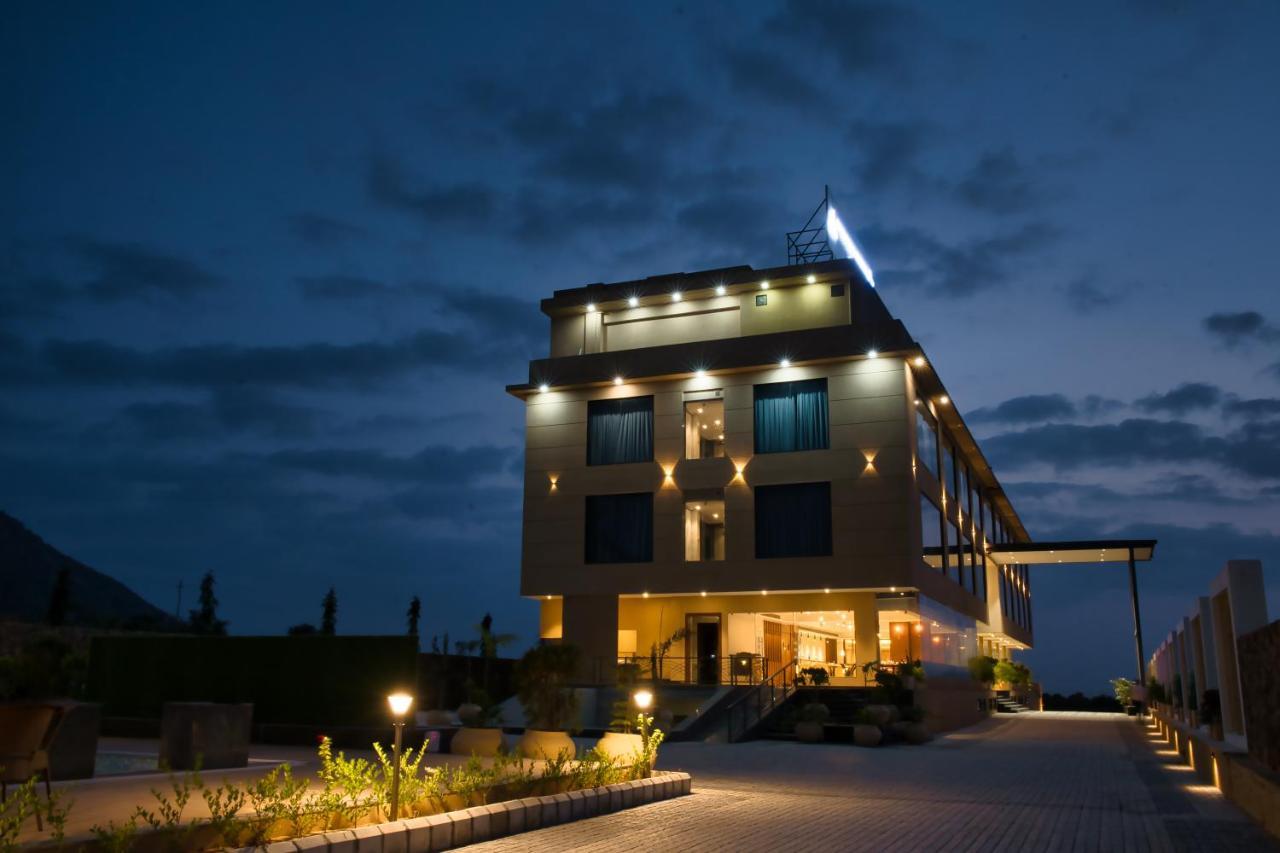 Sterling Pushkar Hotel Exterior foto