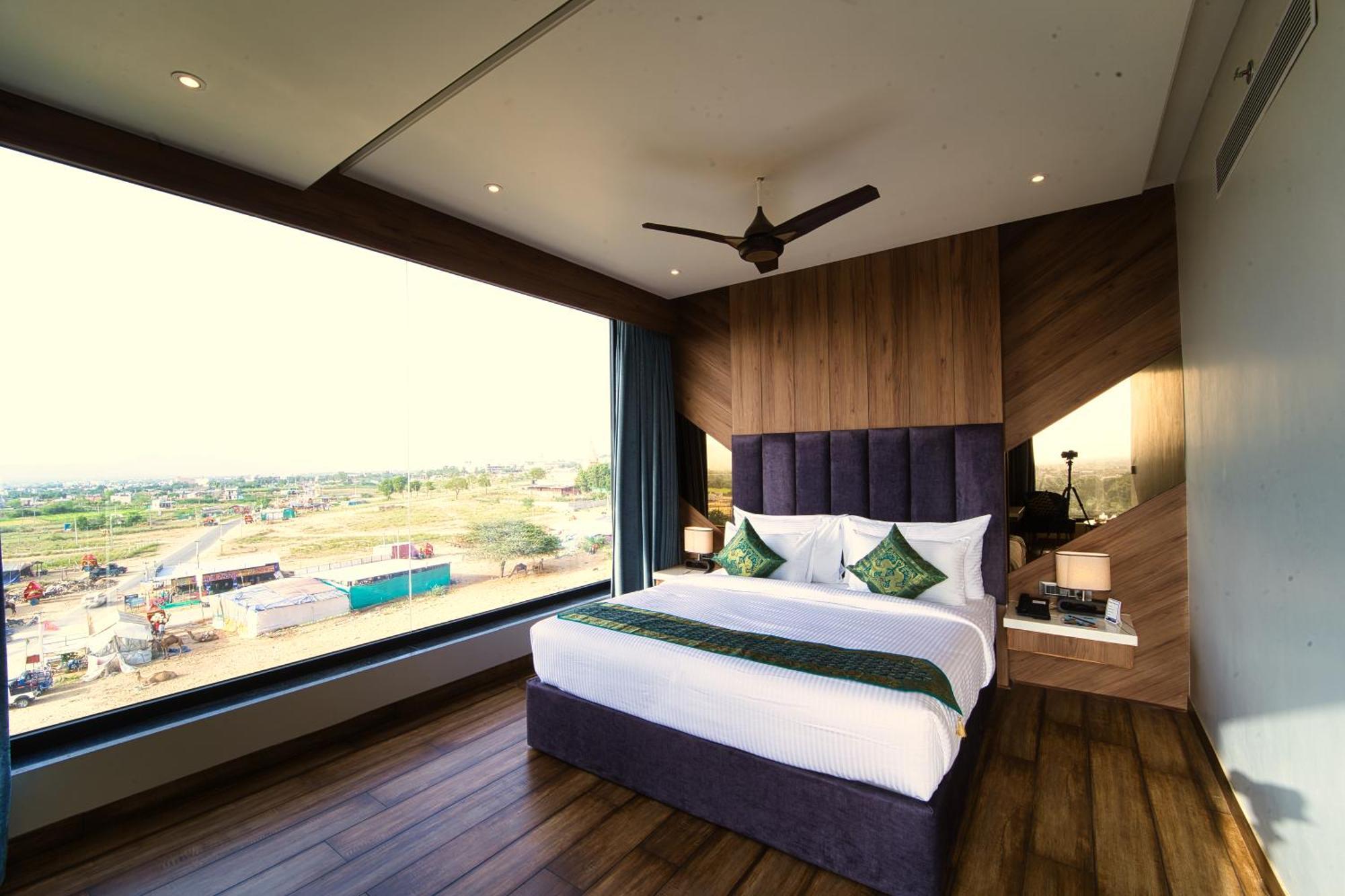 Sterling Pushkar Hotel Exterior foto